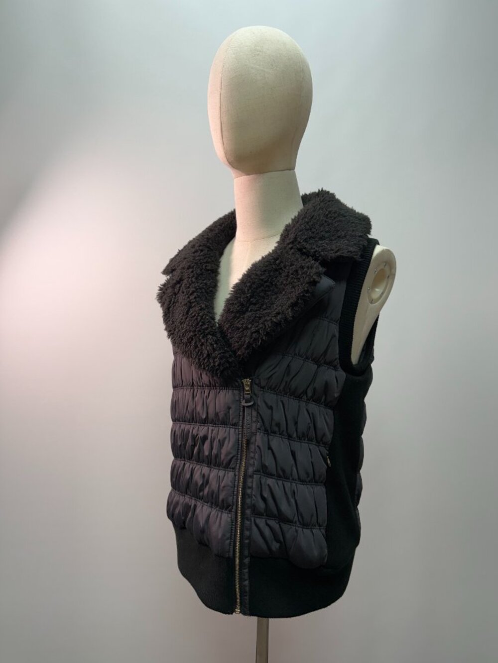 Calvin Klein Performance Women’s Large Gray Quilted Puffer Vest Faux Shearling
